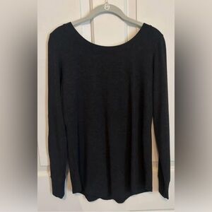 Cabi 4007 Crossback Sweatshirt